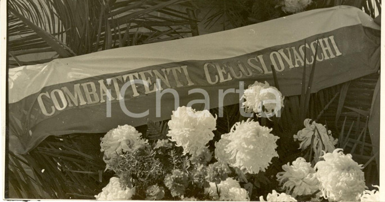 1936 ROMA Corona d'alloro della delegazione CECOSLOVACCHIA tomba Milite Ignoto