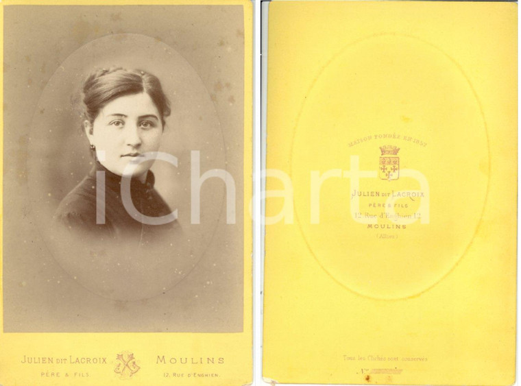 1880 ca MOULINS (F) Primo piano di donna borghese *Foto JULIEN LACROIX