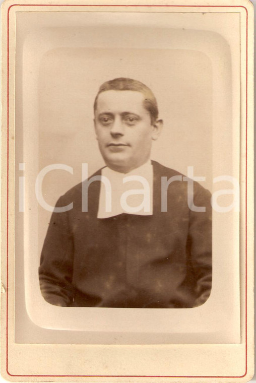 1900 ca PARIGI (F) Ritratto di giovane sacerdote *Fotografia BOTTOLIER