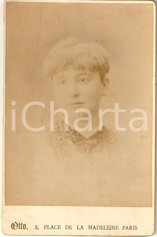 1900 ca PARIGI (F) Giovane donna con i capelli raccolti *Fotografia OTTO