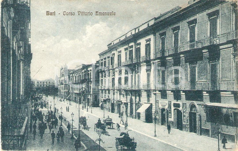 1917 BARI Carrozze e passanti in Corso Vittorio Emanuele *Cartolina FP VG