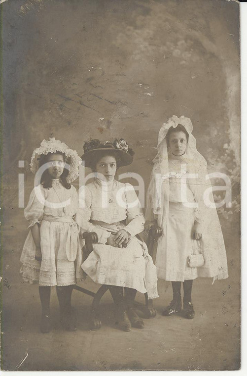 1910ca MILANO Ritratto di tre sorelle FOTO PATACCI *Cartolina postale FP NV