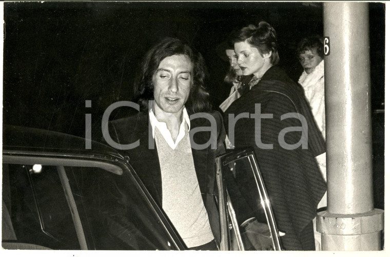 1970 ca MILANO (?) Ritratto del produttore Alfredo CERRUTI con amici *Foto 