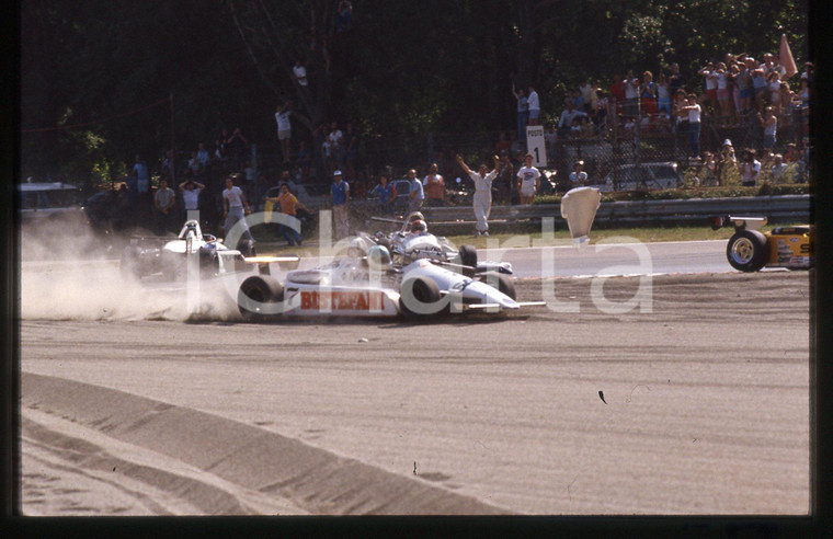 35mm vintage slide* 1984 FORMULA 3 GP MONZA Incidente alla variante ASCARI (10)