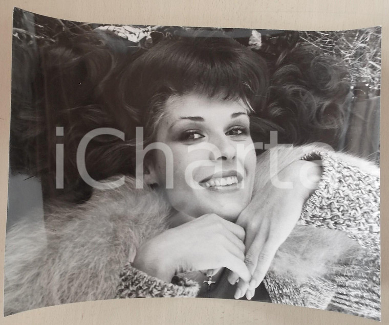 1970 ca COSTUME ITALIA Ritratto della cantante Mita MEDICI (2) Foto 36x27