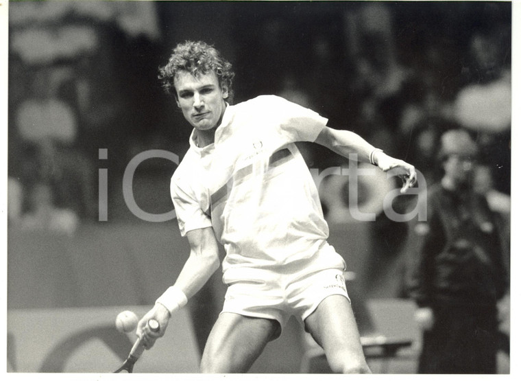 1987 COPPA DAVIS - TENNIS Svezia-India 5-0 - Mats WILANDER in azione