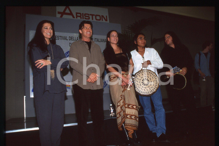 35mm vintage slide* 1995 SANREMO Robbie ROBERTSON Rita COOLIDGE Ritratto (8)