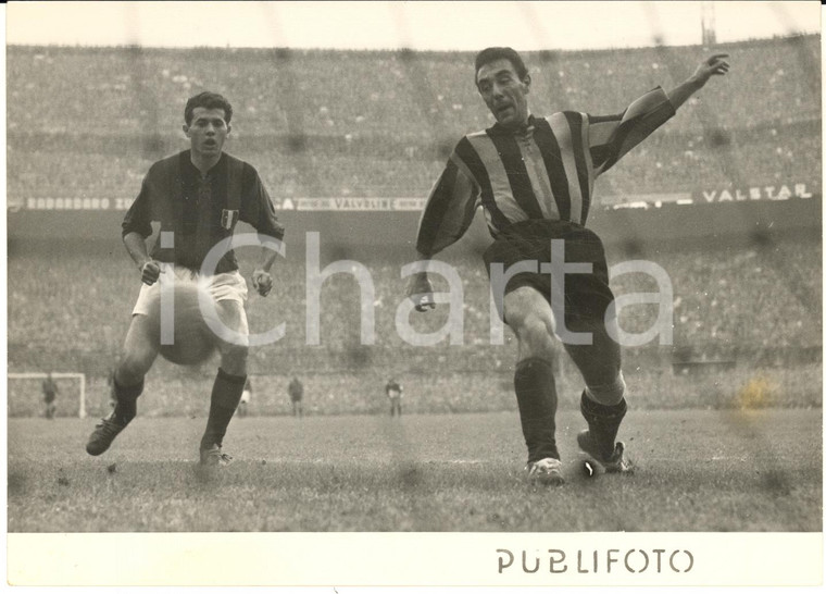 1955 CALCIO MILANO Derby INTER-MILAN 2-1 Goal di Benito LORENZI - Foto 18x13