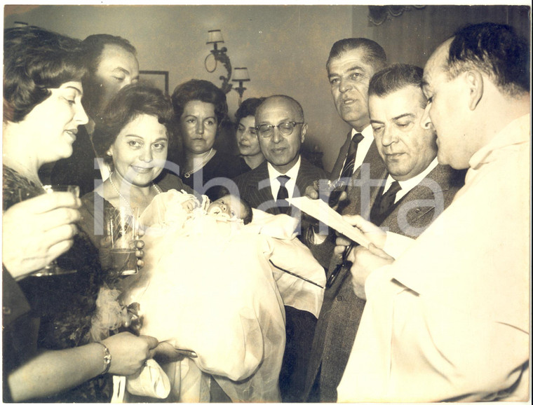1959 ROMA Gino LATILLA e Carla BONI battezzano il figlio David - Foto 24x18