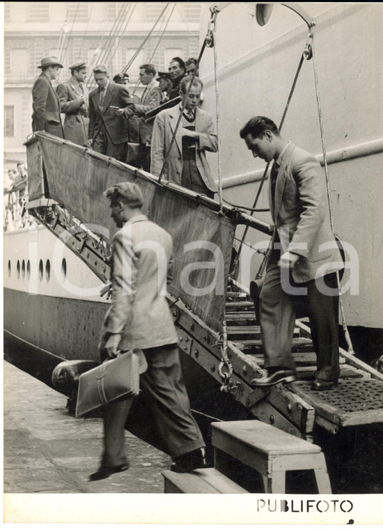 1954 GENOVA Sbarco studenti della Legione Straniera arrestati e rimpatriati FOTO