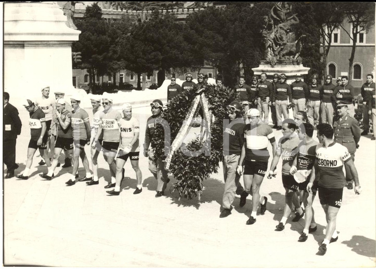 1958 ROMA G. P. Ciclomotoristico delle Nazioni - Omaggio al Milite Ignoto - Foto