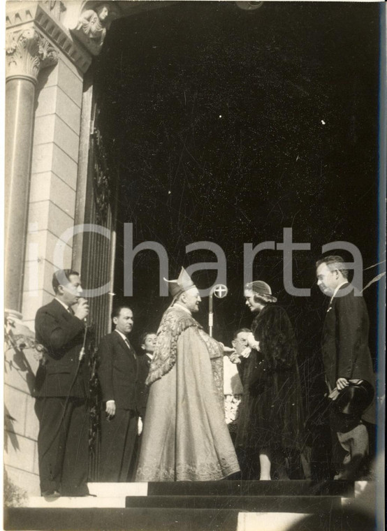 1958 MONACO Principi Ranieri e Grace con il vescovo Gilles BARTHE al Te Deum