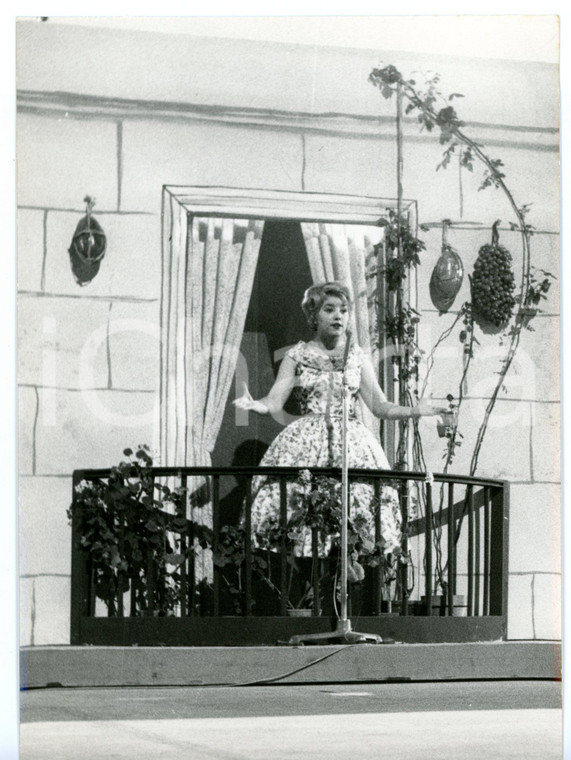 1959 FESTIVAL DI NAPOLI Wilma DE ANGELIS canta Cerasella *Foto 13x18 cm