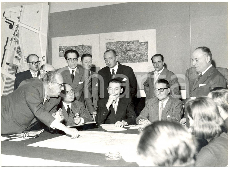 1958 MILANO Candidatura per sede MEC - Virgilio FERRARI con esperti urbanistica