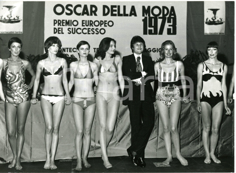 1973 MONTECATINI TERME Oscar Moda - Tony RENIS presenta sfilata costumi da bagno