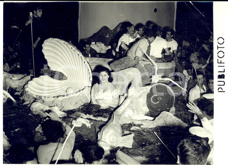 1953 NAPOLI Festa di PIEDIGROTTA - Il carro "Perla del Tirreno" - Foto 18x13