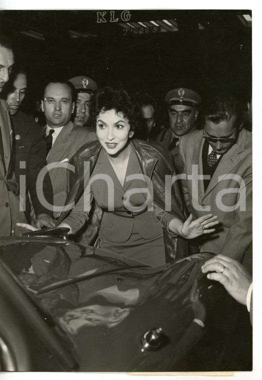 1955 TORINO Gina LOLLOBRIGIDA in visita al Salone dell'Automobile - Foto 13x18