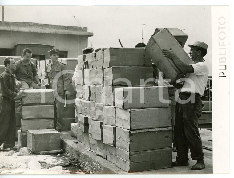 1955 NAPOLI - "FORTUNELLO" Blitz Guardia di Finanza per contrabbando sigarette