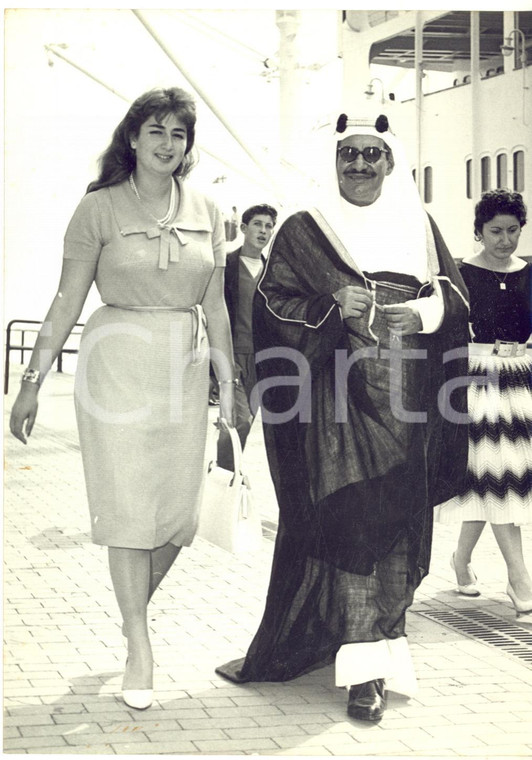 1959 NAPOLI Principe Jabir III Al Sabah del Kuwait con una moglie *Foto 13x18 cm