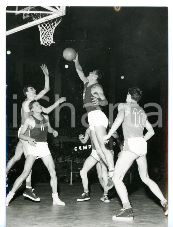 1958 MILANO BASKET - ITALIA-RUSSIA 5-64 Azione di gioco al canestro *Foto 13x18