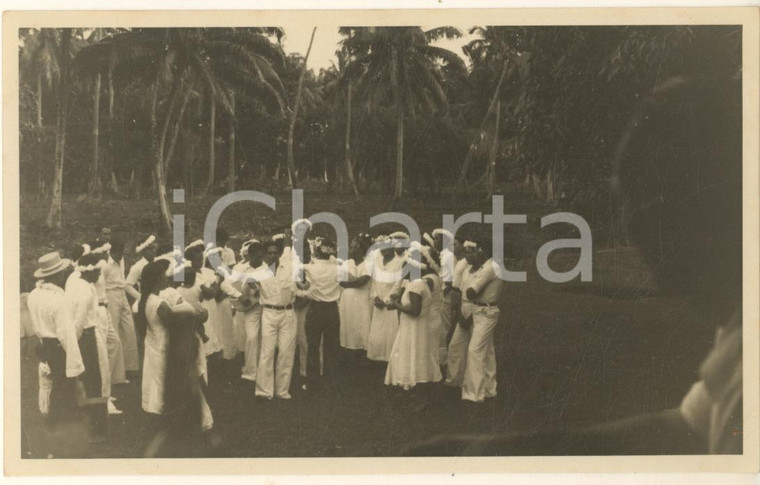 1930 ca RAIATEA (POLINESIA) Cantanti di himene - Foto anonima 14x9 cm Fotografia originale d'epoca in formato cartolina postale. GOOD/buono  Formato: 14x9 cm originale e autentica 1