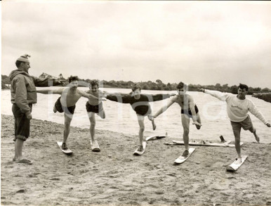 1958 WATER SKIING Young British Olympic aspirants