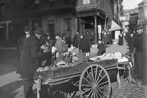 Banana Vendor sells from Cart