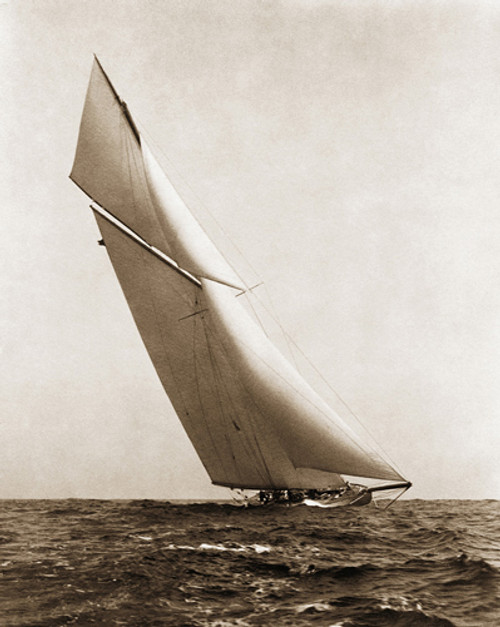 Yacht Reliance Under Full Sail, 1903 Poster