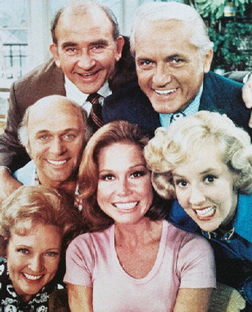 Mary Tyler Moore -y