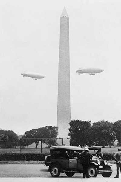 Blimps practice over the Washington Monument