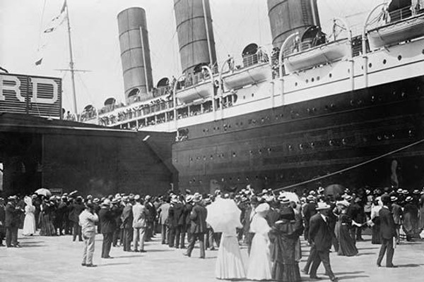 Lusitania at New York Dock