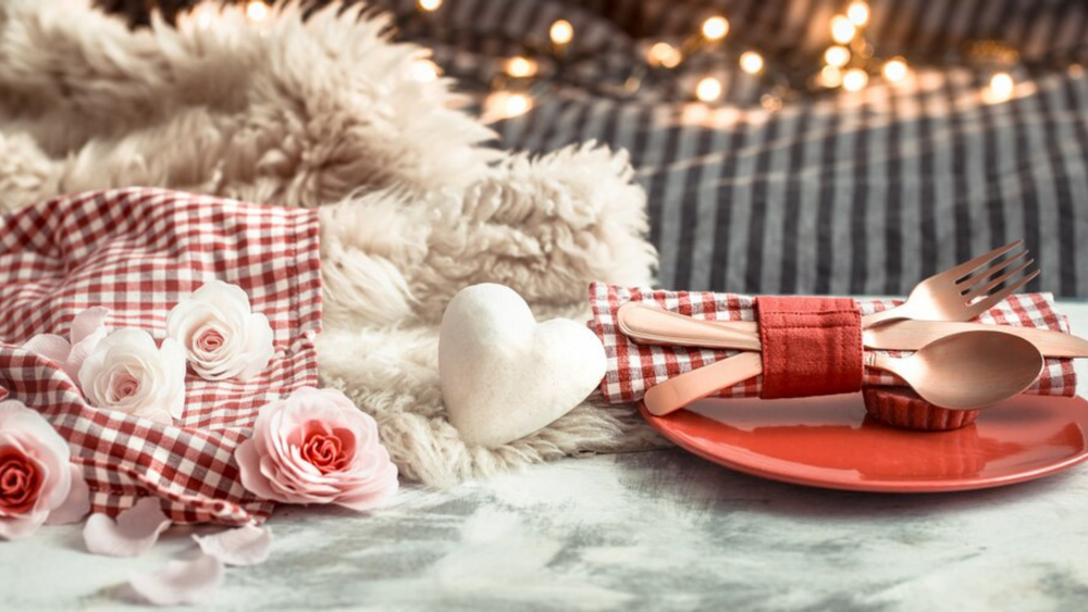 9 Valentine Day Table Decoration Ideas 