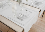 Amazing Dining Table Décor Ideas Using Fabric Table Cloths and Napkins