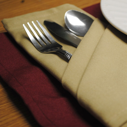 Do People Iron Cloth Napkins Before Setting The Table?