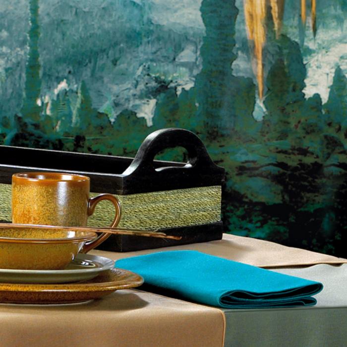 Spun Polyester Table Setting