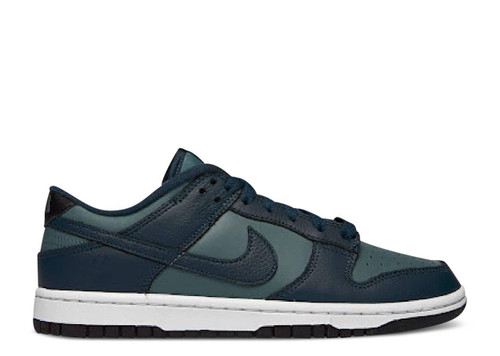 Nike Dunk Low "Armory Navy"