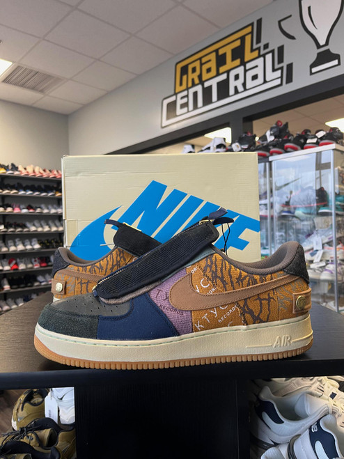 Nike Air Force 1 Low x Travis Scott Cactus Jack Used