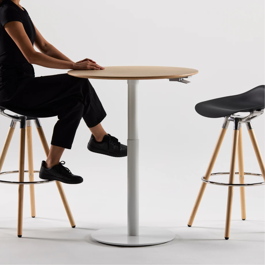 Humanscale Float Gather Sit Stand Table| OfficeChairsUSA