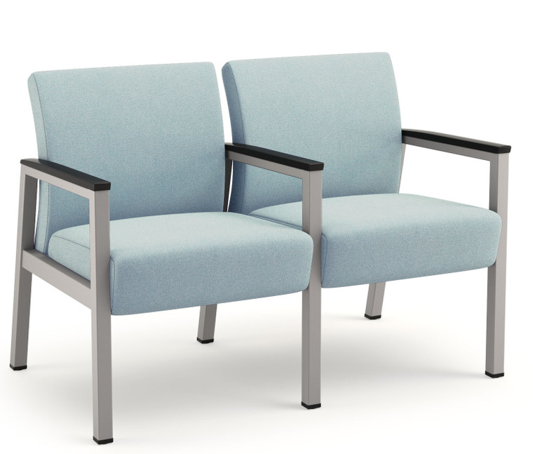 Knú by La-Z-Boy Kadia Mod 2 Seat Metal Visitor with Center Arm, Silver Frost Frame Finish, Carbon Urethane Armcaps, 3/4 Front View