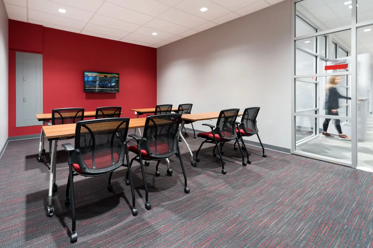 09-somerset-hills-global-furniture-work-tables-knk04.jpg