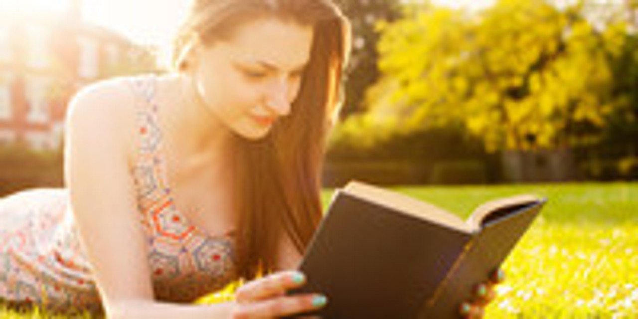 Reading Books Instead of Kindles Can  Improve Your Memory, Concentration and Good Looks Reading Books Instead of Kindles Can  Improve Your Memory, Concentration and Good Looks