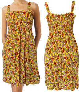 Beautiful big rose flower pattern summer dress. Sundress cover up is great for casual days at the park or beach .The pattern of big roses is so striking and unique, and the dress is so comfortable to wear. Beautiful big rose flower pattern summer dress. Sundress cover up is great for casual days at the park or beach .The pattern of big roses is so striking and unique, and the dress is so comfortable to wear.
