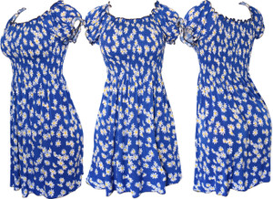 Beautiful Daisies pattern summer dress. Daisy dress. Sundress cover up is great for casual days at the park or beach .The pattern of big roses is so striking and unique, and the dress is so comfortable to wear. Short sleeve dress Beautiful Daisies pattern summer dress. Daisy dress. Sundress cover up is great for casual days at the park or beach .The pattern of big roses is so striking and unique, and the dress is so comfortable to wear. Short sleeve dress