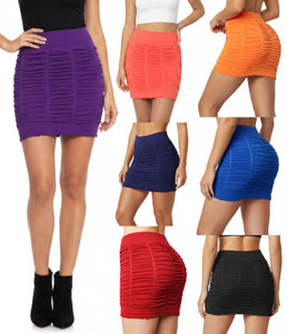Basic stretch skirt. Great skirt to match any outfit. Wear it with t-shirt and sneakers or high heels and crop top. Limitless possibilities. Solid skirts for any occasion.