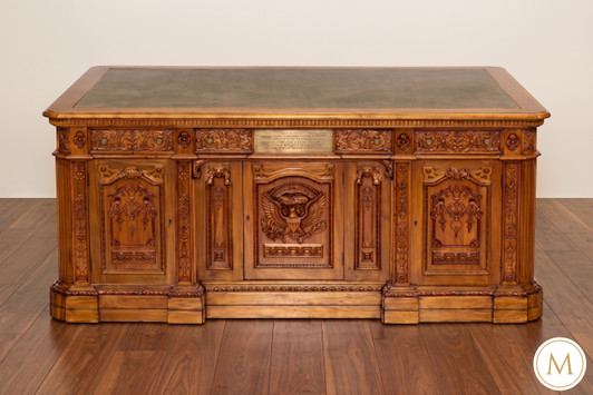 6ft Light Mahogany Resolute Oval Office Desk