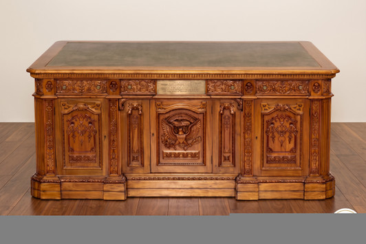 6ft Light Mahogany Resolute Oval Office Desk