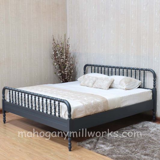 Bobin Panel Bed