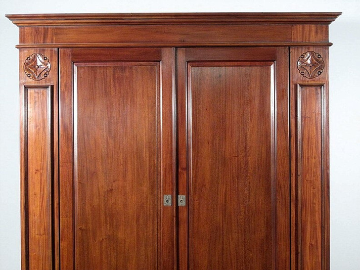 6ft Solid Mahogany 2-Door Wardrobe (6ft W x 7ft H)