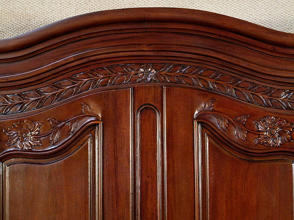 Solid Mahogany 2-Door Armoire w/ 3 Drawers