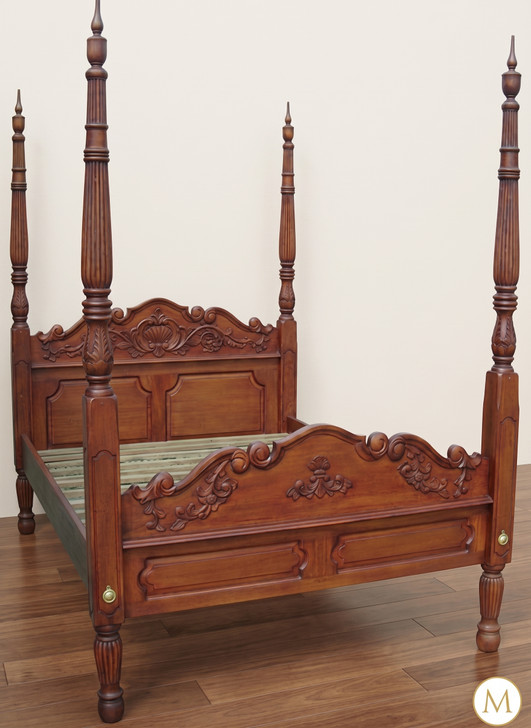 Colonial Hand-Carved Four-Poster Bed